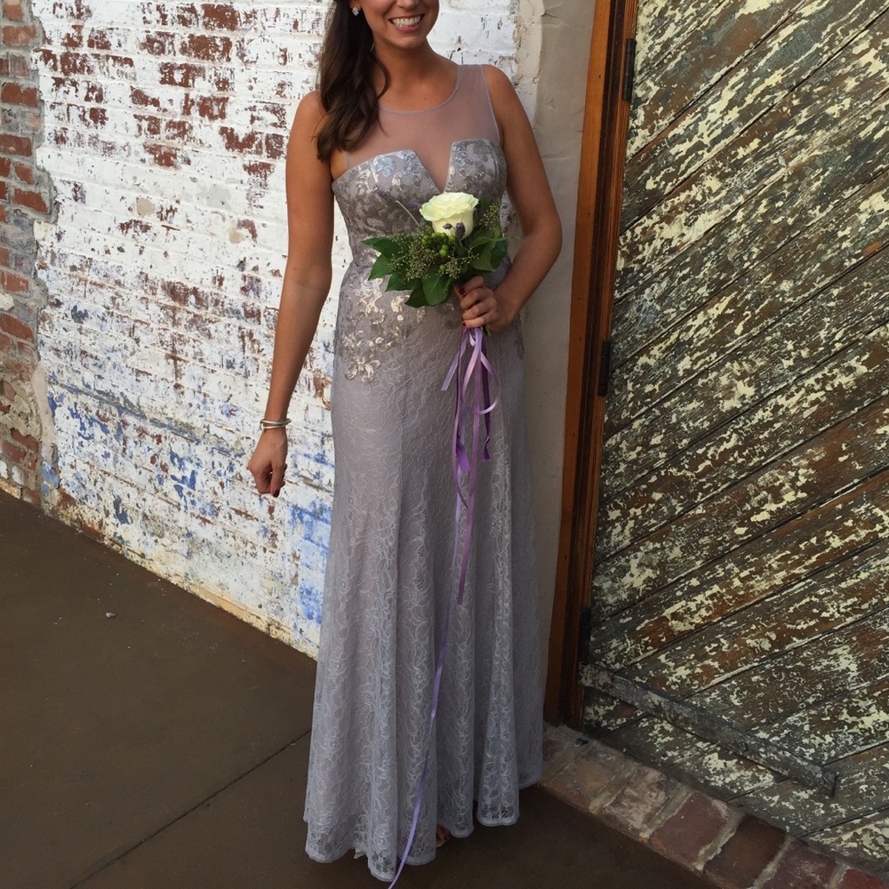 *SALE* 🚨 BGBG Max Azria Lilac formal dress PROM